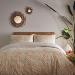 Charlotte Thomas Medina Duvet Cover Set - Pink / Double - thumbnail 2