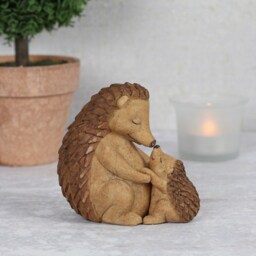 Mini Hedgehog Mother and Baby Ornament - Brown - thumbnail 3