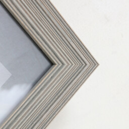 Hawthorn Wooden Photo Frame - Grey / 6 x 4in - thumbnail 4