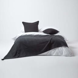 Homescapes Cotton Rajput Ribbed Cushion Cover - Black / 45cm - thumbnail 2