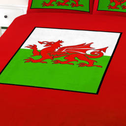 Welsh Dragon Percale Duvet Cover and Pillowcase Set - Red / Green / Single - thumbnail 2