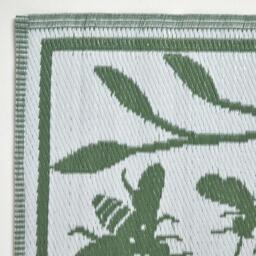Homescapes Outdoor Rug Waterproof Reversible, 182 x 122 cm, Green Floral Bee - Green - thumbnail 5