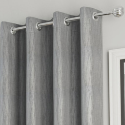 Pair of Goodwood Silver Eyelet Thermal Room Darkening Curtains - Silver / 229cm / 183cm - thumbnail 4