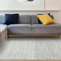 Korra Grey Aztec Patterned Rug - Grey / 230cm - thumbnail 2