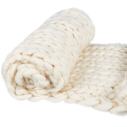 Divante Chunky Knit Throw - Ivory - thumbnail 4