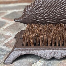Cast Iron Hedgehog Boot Brush Shoe Scraper and Beetle Boot Jack - Brown - thumbnail 5