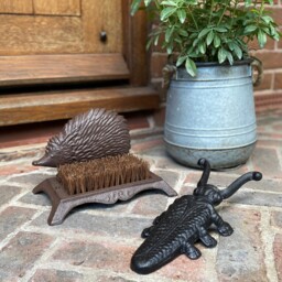 Cast Iron Hedgehog Boot Brush Shoe Scraper and Beetle Boot Jack - Brown - thumbnail 2
