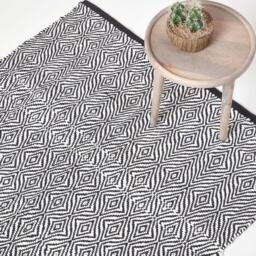 Homescapes Trance Diamond Pattern Recycled Fibre Rug - Black / 230cm - thumbnail 2