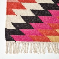 Homescapes Jakarta Handwoven Geometric Pattern Kilim Wool Rug - Pink / 200cm - thumbnail 1