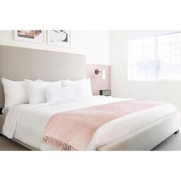 Darcy Tassel Blanket Throw - Blush  / 130x150cm - thumbnail 2