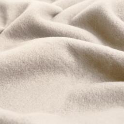 Plain Fleece Throw Blanket - Natural / 240cm - thumbnail 3