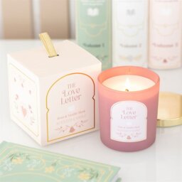 Love Letter Rose Vanilla Musk Candle Romantic Gift Cozy Nook Decor - Pink - thumbnail 3