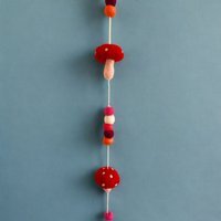 Felt Wall Hangingtop Mushrooms - Red