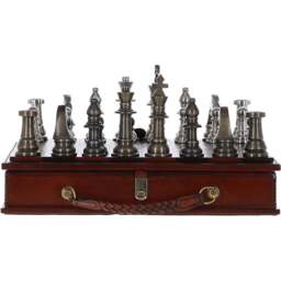 Hand Finished Luxury Leather Chess Set - Chestnut - thumbnail 2