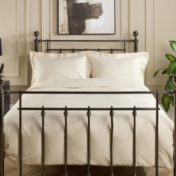 4 Star Duvet Cover Set - Cream / Double - thumbnail 4