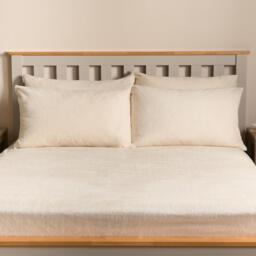 Pack of Teddy Fleece Pillowcases - Cream / 2 - thumbnail 2