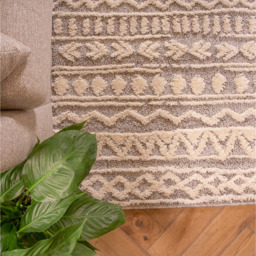 Aztec Geometric Soft Scandi Shaggy Area Rug - Grey & White / 110 x 60cm - thumbnail 4