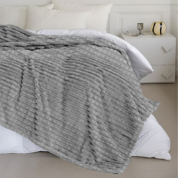 Snug Soft Chunky Waffle Plush Throw Blanket - Silver / 150cm - thumbnail 3