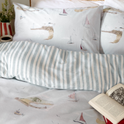 Abersoch Shore Reversible Cotton Duvet Cover Set - Sky Blue / Double - thumbnail 2