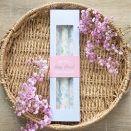 Set of 3 Ditsy Floral Taper Candles - Unscented - thumbnail 4