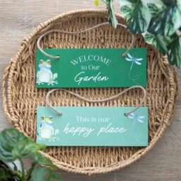 Our Happy Place Hanging Sign With Frog And Dragonfly - Light Green - thumbnail 4