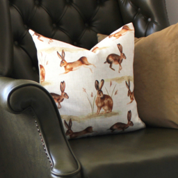Country Running Hares Cushion - Multicolour / Polyester - thumbnail 5