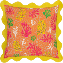 Coral Scalloped Cushion - Citronelle / 80 Polyester 20 Feather - thumbnail 2
