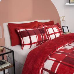 Teddy Check Duvet Set - Red / King - thumbnail 2