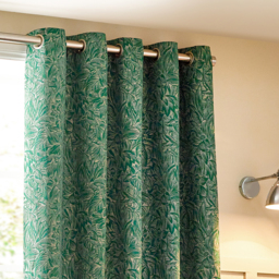 Set of 2 Grantley Jacquard Eyelet Curtains - Emerald / 117cm / 183cm - thumbnail 5