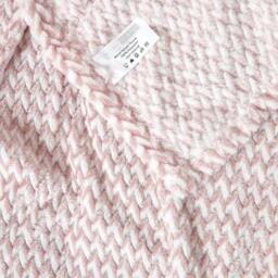 Homescapes Mora Faux Fur Velvet Throw - Pastal Pink / 160cm - thumbnail 4