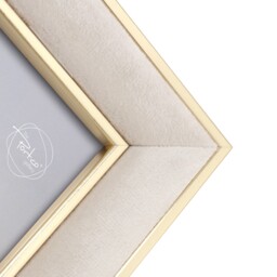 Neutral Gold Edged Velvet Frame - 6x4inch - thumbnail 4