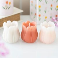 Set of 3 Tulip Shaped Candles - Multicolour