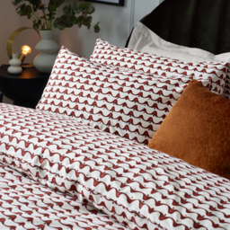 Modern Watercolour Duvet Cover Set - Chestnut Red / Single - thumbnail 3