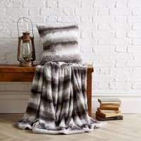 Bellissimo Luxury Faux Fur Throw - Silver Grey / 200 x 220cm