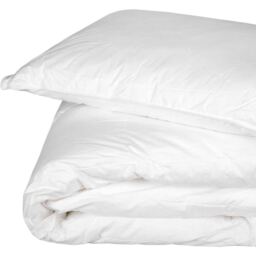 Homescapes Kids 4.5 Tog Goose Feather Duvet Pillow Set - White - thumbnail 3