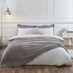Waffle Honeycomb Mink Throw - Silver / 200cm - thumbnail 3