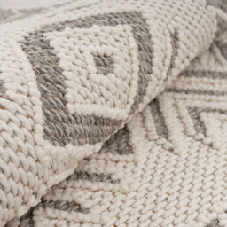 Tribal Pattern Area Rug - Cream / 120cm x 170cm - thumbnail 3