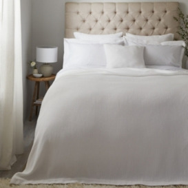 Colville White Bedspread for a Luxurious Bedroom - thumbnail 1