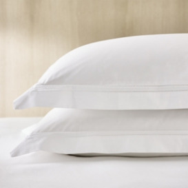 Luxurious Harper Oxford Pillow Case in White - Standard Size - thumbnail 2