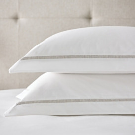 The White Company Marley Oxford Pillowcase - Single, White Natural, Size: Super King