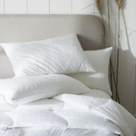 Luxurious Hypoallergenic Duvet - Soft and Breathable - thumbnail 2