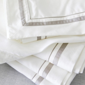 Luxurious Cavendish Flat Sheet in White/Mink for Single Beds - thumbnail 1