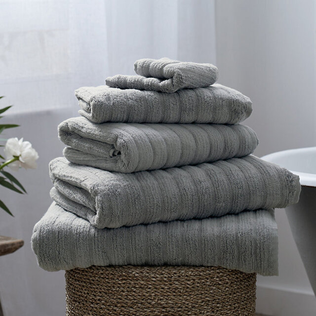 The White Company Hydrocotton Face Cloth