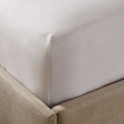 The White Company Velvet Touch Brushed Cotton Fitted Sheet