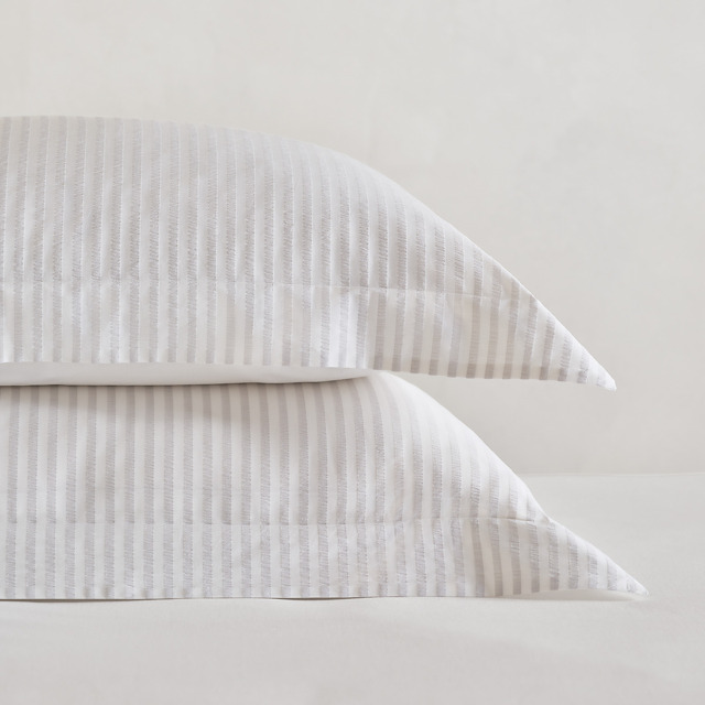 The White Company Tilbury Stripe Oxford Pillowcase - Single