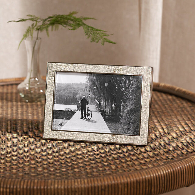 "The White Company ""Classic Textured Frame - 4x6\"", Cream, Size: One Size""" - image 1