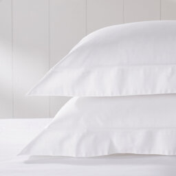 The White Company Cranleigh 1000 Thread Count Cotton Sateen Oxford Pillowcase