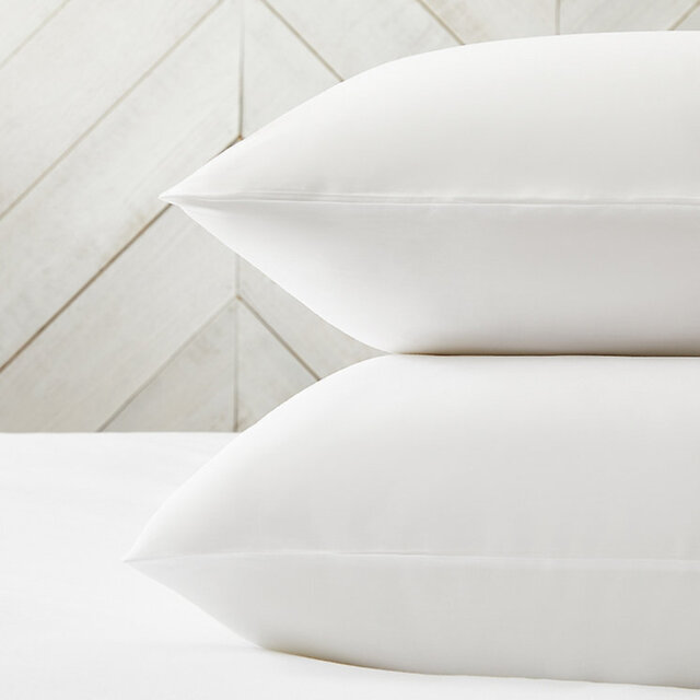 The White Company 300 Thread Count Egyptian Cotton Classic Pillowcase - Single