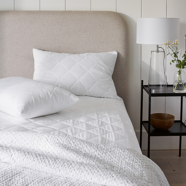 The White Company Luxury Pure Cotton Quilted Deep Mattress Protector