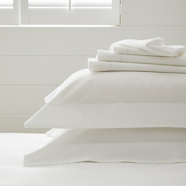 The White Company Single Row Cord Egyptian Cotton Flat Sheet
